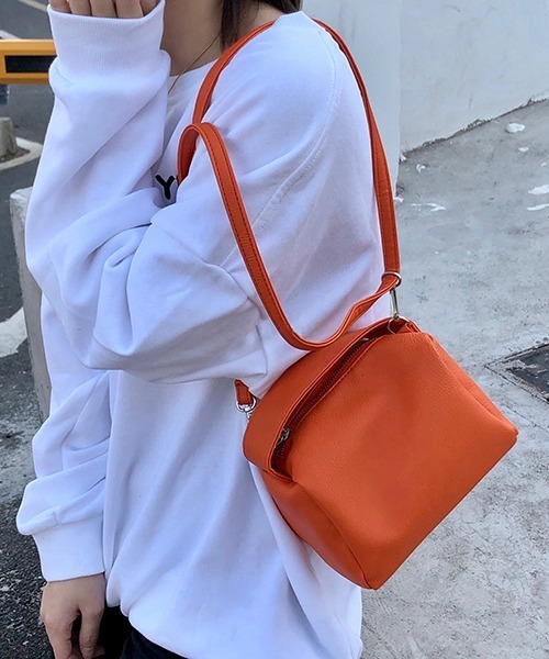 Opinion korean town(オピニオン コリアン タウン)の「YUGA ワンハンドル ショルダーハンドバッグ(ハンドバッグ・レディース・オレンジ/グリーン/ホワイト/ブラック・FREE)」の13枚目の写真