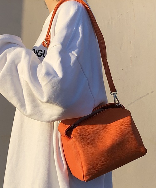 Opinion korean town(オピニオン コリアン タウン)の「YUGA ワンハンドル ショルダーハンドバッグ(ハンドバッグ・レディース・オレンジ/グリーン/ホワイト/ブラック・FREE)」の16枚目の写真