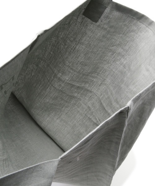 MARGARET HOWELL（マーガレットハウエル）の「LINEN LOGO BAG（トートバッグ・レディース・ライトグレー/ダークブラウン/ブルー・FREE）」の5枚目の写真