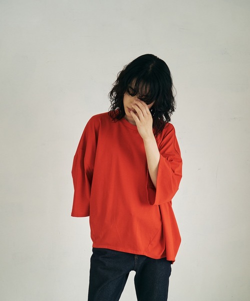4youstory(フォーユーストーリー)の「【4youstory】コクーンTシャツ(Tシャツ/カットソー・レディース・ホワイト/ブラック/レッド・FREE)」の3枚目の写真