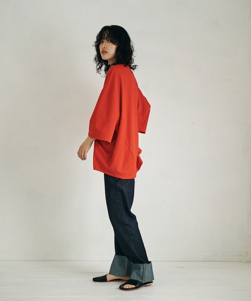 4youstory(フォーユーストーリー)の「【4youstory】コクーンTシャツ(Tシャツ/カットソー・レディース・ホワイト/ブラック/レッド・FREE)」の16枚目の写真