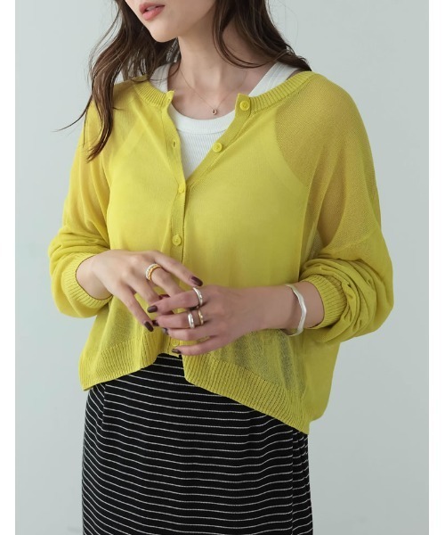 Re:EDIT（リエディ）の「シアーニットショート丈カーディガン（カーディガン/ボレロ・レディース・ピンク/ブラック/アイボリー/イエロー/グリーン/オレンジ/ブルー・FREE）」の6枚目の写真