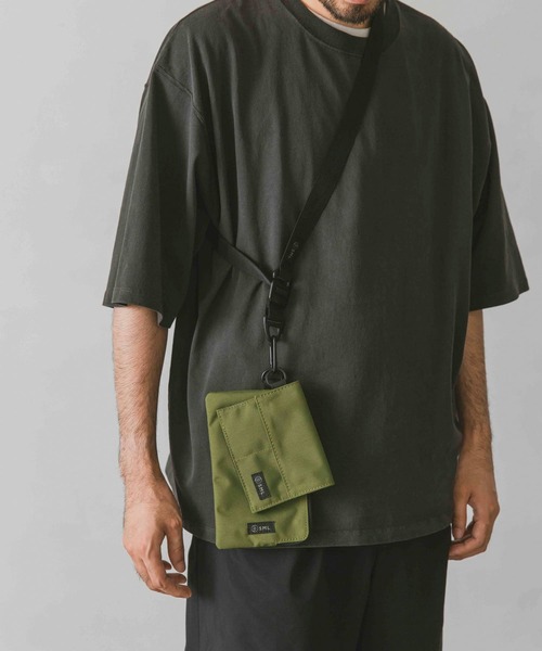 SML（エスエムエル）の「『別注』SML×DOORS　マルチショルダー（ショルダーバッグ・メンズ・ブラック/パープル/カーキ/オレンジ・-）」の5枚目の写真