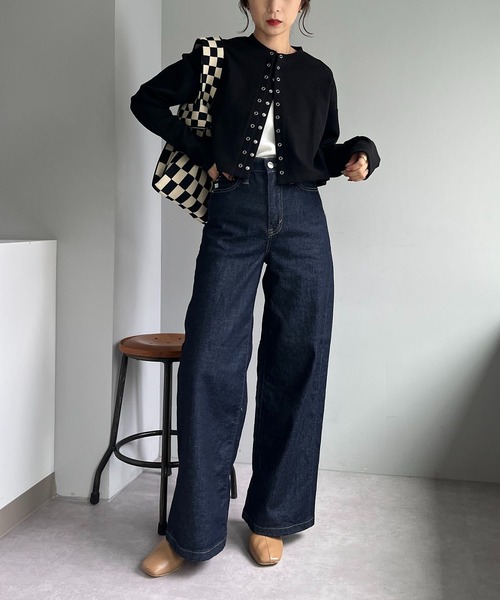 CAPRICIEUX LE'MAGE（カプリシューレマージュ）の「Wスナップクロップカーディガン（カーディガン/ボレロ・レディース・ブラック/グレー/オフホワイト/イエロー・FREE）」の12枚目の写真