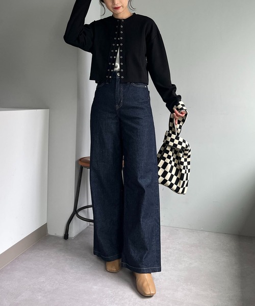 CAPRICIEUX LE'MAGE（カプリシューレマージュ）の「Wスナップクロップカーディガン（カーディガン/ボレロ・レディース・ブラック/グレー/オフホワイト/イエロー・FREE）」の18枚目の写真