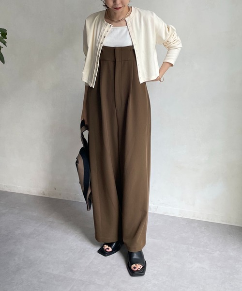 CAPRICIEUX LE'MAGE（カプリシューレマージュ）の「Wスナップクロップカーディガン（カーディガン/ボレロ・レディース・ブラック/グレー/オフホワイト/イエロー・FREE）」の20枚目の写真