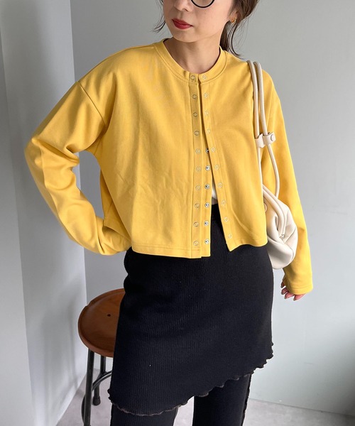 CAPRICIEUX LE'MAGE（カプリシューレマージュ）の「Wスナップクロップカーディガン（カーディガン/ボレロ・レディース・ブラック/グレー/オフホワイト/イエロー・FREE）」の15枚目の写真