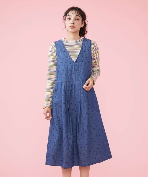 Jocomomola（ホコモモラ）の「Brillar 刺繍デニムジャンパースカート 
