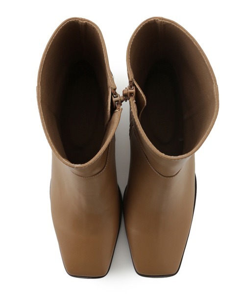 LILY BROWN（リリーブラウン）の「スクエアトゥブーツ（ブーツ・レディース・キャメル/ブラック/アイボリー・MEDIUM/SMALL/LARGE）」の9枚目の写真