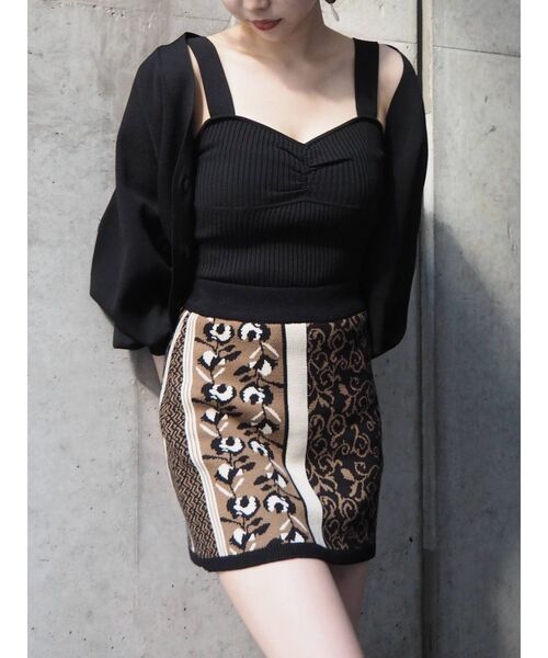 EVRIS(エヴリス)の「Retro Flower ニットスカート(スカート・レディース・ブラック/ネイビー/グリーン・FREE)」の10枚目の写真