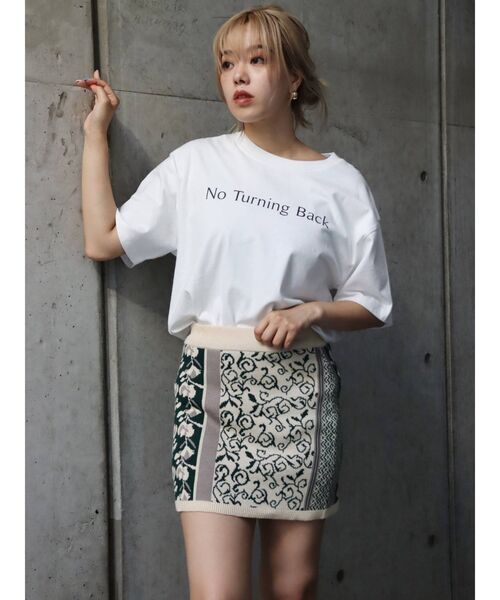 EVRIS(エヴリス)の「Retro Flower ニットスカート(スカート・レディース・ブラック/ネイビー/グリーン・FREE)」の12枚目の写真