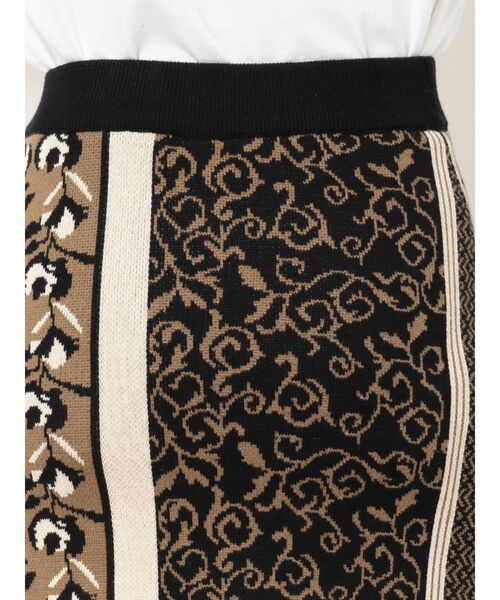 EVRIS(エヴリス)の「Retro Flower ニットスカート(スカート・レディース・ブラック/ネイビー/グリーン・FREE)」の18枚目の写真