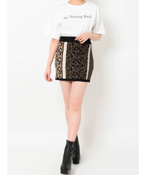 EVRIS(エヴリス)の「Retro Flower ニットスカート(スカート・レディース・ブラック/ネイビー/グリーン・FREE)」の20枚目の写真