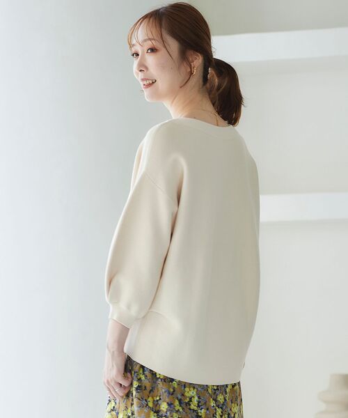 le.coeur blanc（ルクールブラン）の「ガーター編みストレッチコクーンニット（ニット/セーター・レディース・グリーン/アイボリー/ダークグレー・38）」の9枚目の写真