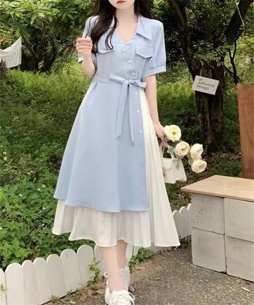 Dream garden（ドリームガーデン）の「ウエストリボン　配色ワンピース（ワンピース・レディース・ネイビー/ブルー・S/M/L）」の2枚目の写真