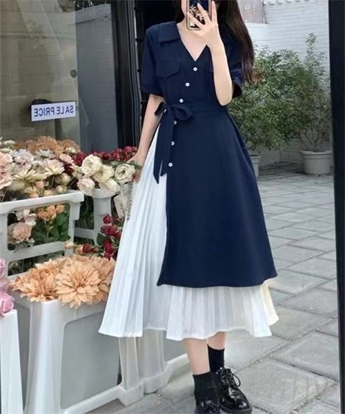 Dream garden（ドリームガーデン）の「ウエストリボン　配色ワンピース（ワンピース・レディース・ネイビー/ブルー・S/M/L）」の16枚目の写真
