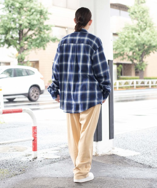 WEGO（ウィゴー）の「WEGO/オンブレチェックBIGシャツ（シャツ/ブラウス・メンズ・ブルー系その他2/ブラック系その他2・LARGE/MEDIUM）」の12枚目の写真