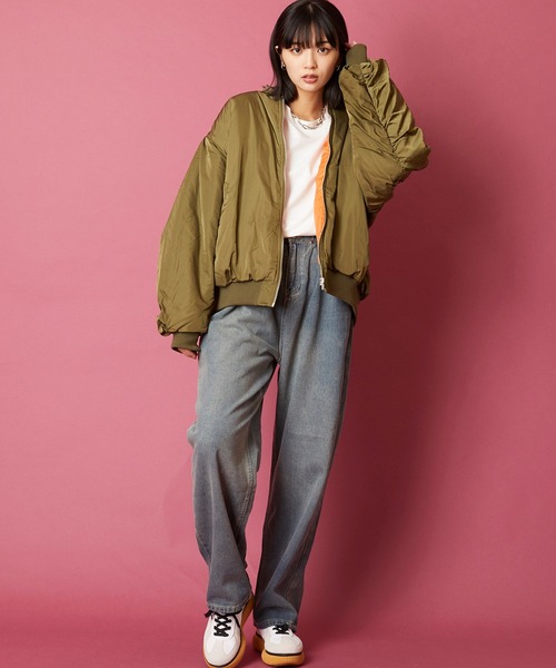 unrelaxing(アンリラクシング)の「オーバーサイズMA-1ブルゾン(MA-1・メンズ・アイボリー/カーキ/ブラック/ライトグレー・FREE)」の16枚目の写真