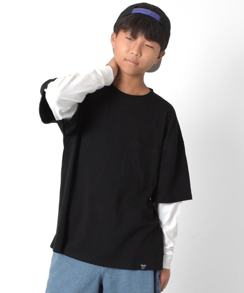 GLAZOS（グラソス）の「ビッグシルエット・袖レイヤードポケット刺繍Tシャツ（Tシャツ/カットソー・キッズ・ブラック/チャコールグレー/パープル・140cm/160cm/150cm/170cm）」の11枚目の写真