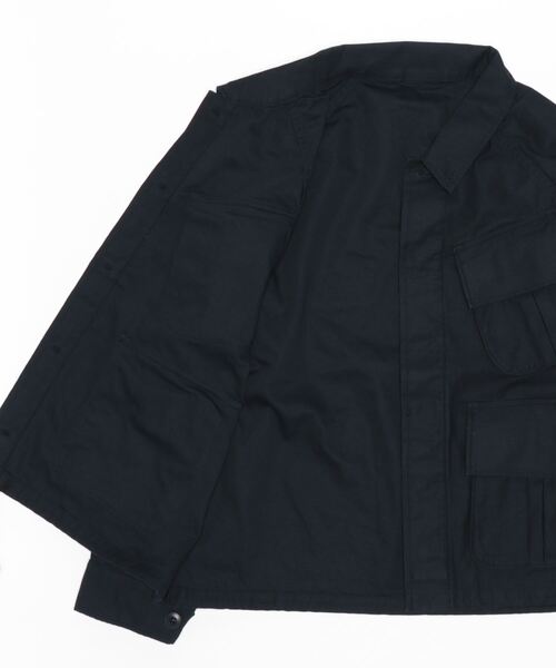 FUSE（フューズ）の「バックサテンミリタリーブルゾン（ブルゾン・メンズ・ネイビー/オリーブ・03/02）」の4枚目の写真