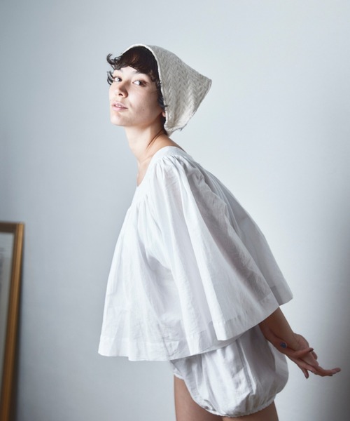 papier（パピエ）の「papier/パピエ/Carrie shirts（シャツ/ブラウス・レディース・グレー/ホワイト・FREE）」の11枚目の写真