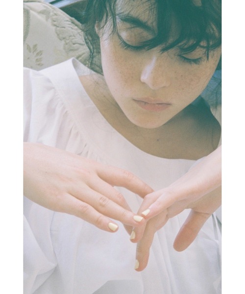 papier（パピエ）の「papier/パピエ/Carrie shirts（シャツ/ブラウス・レディース・グレー/ホワイト・FREE）」の7枚目の写真