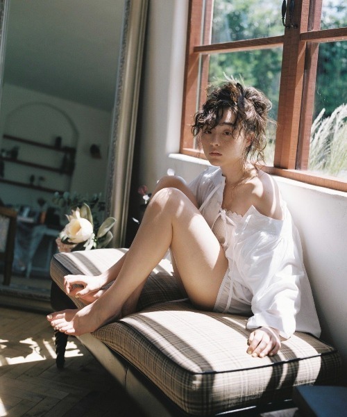 papier（パピエ）の「papier/パピエ/Carrie shirts（シャツ/ブラウス・レディース・グレー/ホワイト・FREE）」の5枚目の写真