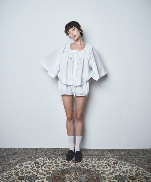 papier（パピエ）の「papier/パピエ/Carrie shirts（シャツ/ブラウス・レディース・グレー/ホワイト・FREE）」の17枚目の写真