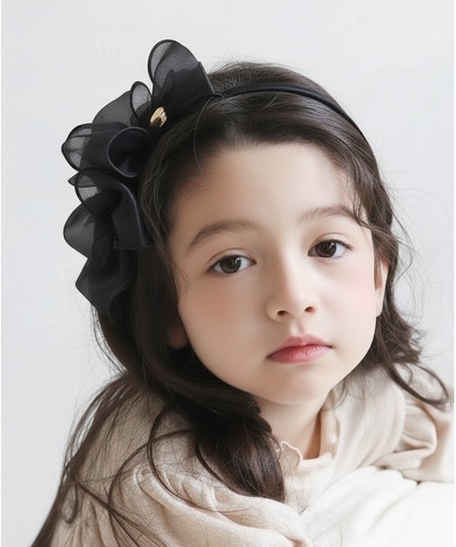 Rora（ローラ）の「カンナ カチューシャ (2color)（カチューシャ・キッズ・ベージュ/ブラック・フリー）」の14枚目の写真