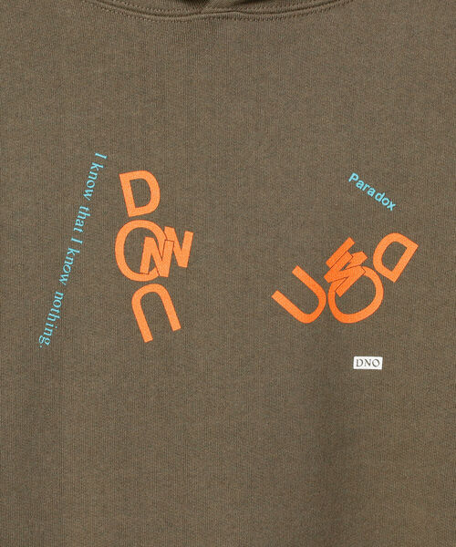 Dunno(ドノウ)の「Dunno / ガイズ フーディー(スウェット・メンズ・オリーブ・MEDIUM/LARGE/X-LARGE)」の4枚目の写真