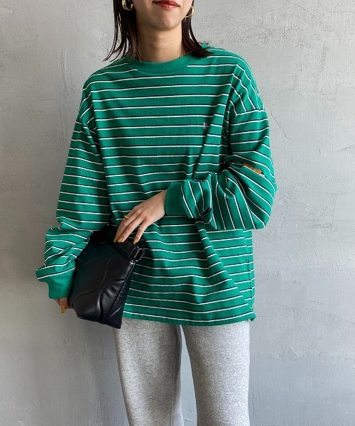 UNIVERSAL OVERALL（ユニバーサルオーバーオール）の「【men's FUDGE 7月号掲載】[UNIVERSAL OVERALL/ユニバーサルオーバーオール] 別注 ロングスリーブポケットTシャツ（Tシャツ/カットソー・レディース・ホワイト/ホワイト系/グリーン系/ブルー系/サックスブルー/ブラック/ネイビー・S/M/L）」の21枚目の写真