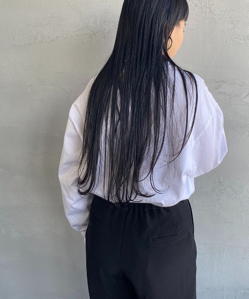 UNIVERSAL OVERALL（ユニバーサルオーバーオール）の「【men's FUDGE 7月号掲載】[UNIVERSAL OVERALL/ユニバーサルオーバーオール] 別注 ロングスリーブポケットTシャツ（Tシャツ/カットソー・レディース・ホワイト/ホワイト系/グリーン系/ブルー系/サックスブルー/ブラック/ネイビー・S/M/L）」の13枚目の写真