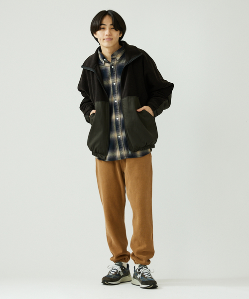 Champion（チャンピオン）の「【Champion / チャンピオン】別注 R/W PIGMENT スウェットパンツ（スウェットパンツ・メンズ・ブラック/パープル/ネイビー/ブラウン/カーキ・MEDIUM/LARGE/X-LARGE）」の20枚目の写真