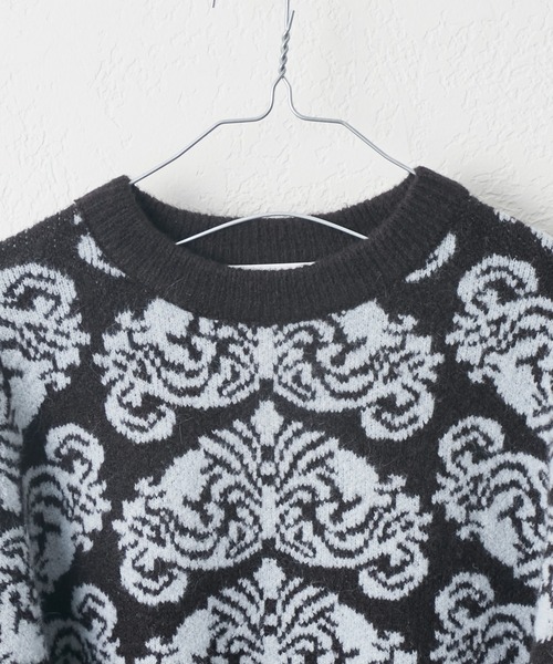 WHIMSIC(ウィムジック)の「【UNISEX】アラベスクパターンジャガードニットプルオーバー(ニット/セーター・メンズ・ブラック/グレー/キャメル・FREE)」の9枚目の写真