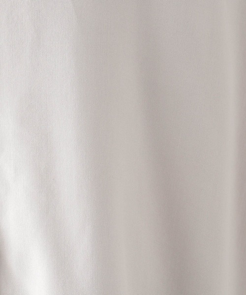 GLOBAL WORK（グローバルワーク）の「さらさらリラックスブラウス長袖/163455（シャツ/ブラウス・レディース・ブラック/オフホワイト/ライトグリーン/クリアブルー/グレイッシュベージュ/ライトオレンジ系・SMALL/MEDIUM/LARGE）」の16枚目の写真