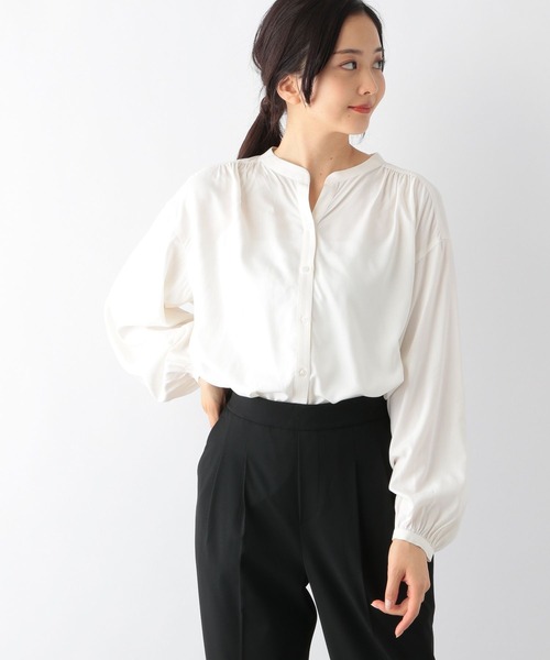 GLOBAL WORK（グローバルワーク）の「さらさらリラックスブラウス長袖/163455（シャツ/ブラウス・レディース・ブラック/オフホワイト/ライトグリーン/クリアブルー/グレイッシュベージュ/ライトオレンジ系・SMALL/MEDIUM/LARGE）」の12枚目の写真