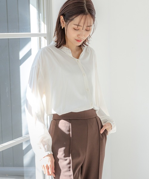 GLOBAL WORK（グローバルワーク）の「さらさらリラックスブラウス長袖/163455（シャツ/ブラウス・レディース・ブラック/オフホワイト/ライトグリーン/クリアブルー/グレイッシュベージュ/ライトオレンジ系・SMALL/MEDIUM/LARGE）」の10枚目の写真