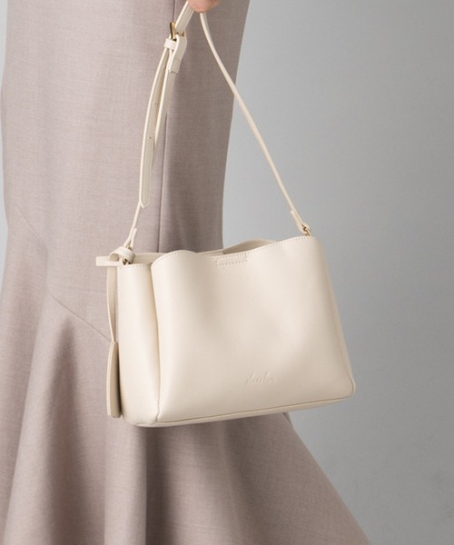 dazzlin（ダズリン）の「dazzlin/ダズリン　ダブルフェイスショルダーバッグ キーリングチャーム付属（ショルダーバッグ・レディース・ベージュ系その他/ピンク系その他/ブラック/アイボリー・FREE）」の19枚目の写真