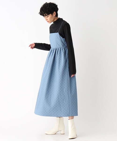 OPAQUE.CLIP(オペークドットクリップ)の「◆ふくれジャカード キャミワンピース(ワンピース・レディース・ブルー/ブラック・36/38)」の3枚目の写真