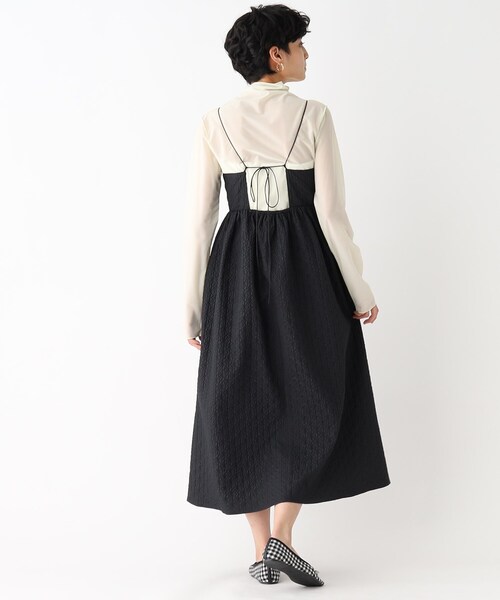 OPAQUE.CLIP(オペークドットクリップ)の「◆ふくれジャカード キャミワンピース(ワンピース・レディース・ブルー/ブラック・36/38)」の9枚目の写真