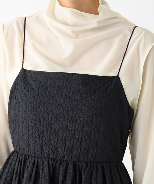 OPAQUE.CLIP(オペークドットクリップ)の「◆ふくれジャカード キャミワンピース(ワンピース・レディース・ブルー/ブラック・36/38)」の16枚目の写真