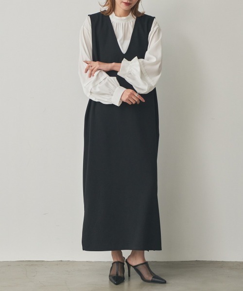 nissen（ニッセン）の「２点セット（ボリューム袖ブラウス＋ジャンパースカート）（セットアップ・レディース・モカ/ブラック・S/L/M/LL）」の4枚目の写真