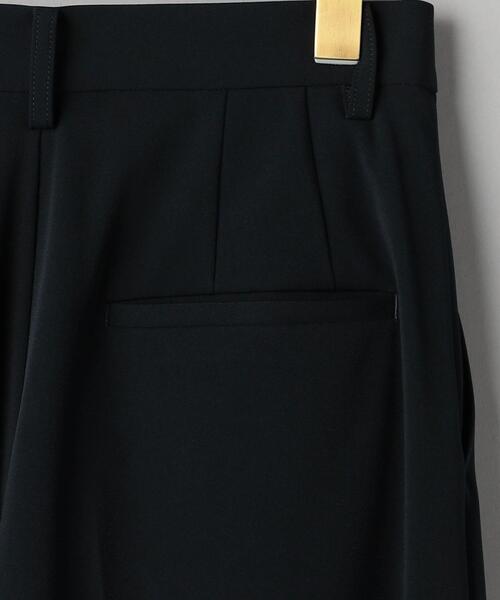 BEAUTY&YOUTH UNITED ARROWS(ビューティーアンドユースユナイテッドアローズ)の「ツイルタックテーパードパンツ(スラックス・レディース・ネイビー・S/M/L)」の13枚目の写真