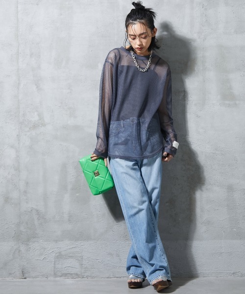 GEVS.(ジェイヴィス)の「<大きいサイズ> ライトオンスデニムワイドストレートパンツ GEVS.(デニムパンツ・レディース・ブルー系/ライトブルー・80/84/88/92/96/98/122/114/106)」の16枚目の写真