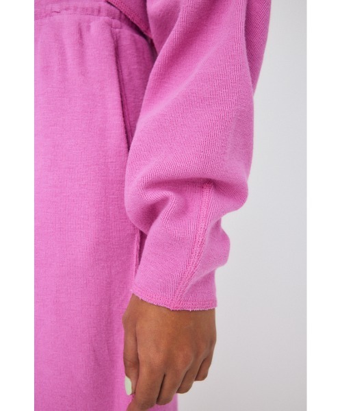 MOUSSY（マウジー）の「CUT OFF CROP トップス（Tシャツ/カットソー・レディース・ベージュ/杢グレー/ピンク・FREE）」の8枚目の写真