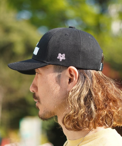 ★送料・関税込★MISCHIEF★STRING BALL CAP★キャップ★ 大特価】3色展開 千鳥格子柄 フェイクレザー 合皮 Mロゴ ライン