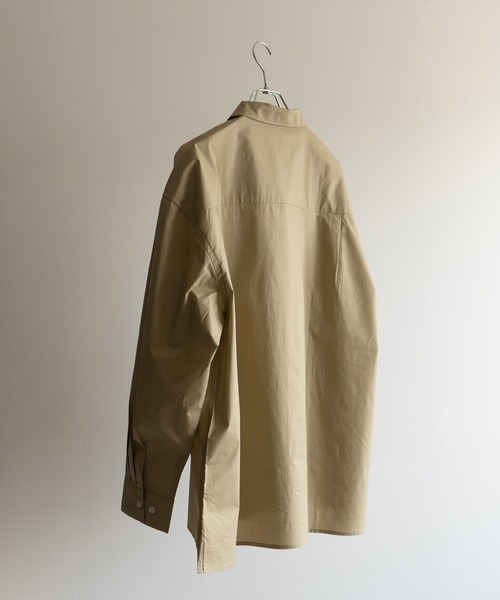 COURO（コウロ）の「23SS リラクシー コットンブロード シャツ（シャツ/ブラウス・メンズ・グレイッシュベージュ/ベージュ/カーキ/ブラウン/ブルーグレー/グリーン/ホワイト・S/M/L）」の10枚目の写真