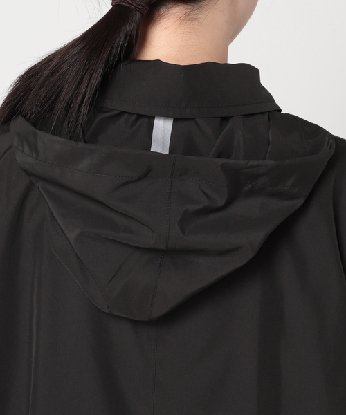 Traditional Weatherwear（トラディショナルウェザーウェア）の「【TRADITIONAL WEATHERWEAR】PENRITH RAIN PA：レインコート（その他アウター・レディース・ブラック/ベージュ・SMALL/MEDIUM）」の11枚目の写真