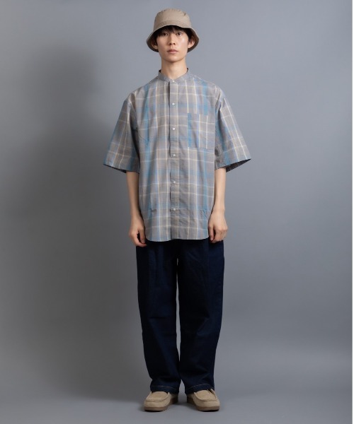 En serio TOKYO(エンソリオトーキョー)の「ブロードチェック ルーズシルエット バンドカラー H/S シャツ(シャツ/ブラウス・メンズ・グレー/ベージュ/オレンジ/ラベンダー・M/L)」の13枚目の写真