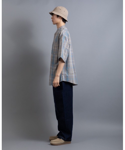 En serio TOKYO(エンソリオトーキョー)の「ブロードチェック ルーズシルエット バンドカラー H/S シャツ(シャツ/ブラウス・メンズ・グレー/ベージュ/オレンジ/ラベンダー・M/L)」の8枚目の写真
